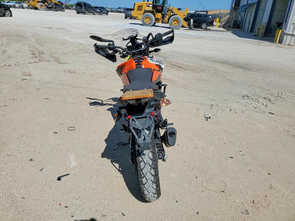 48750686 :رقم المزاد ، MD2JGJ402LC212279 vin ، 2020 Ktm 390 مزاد بيع
