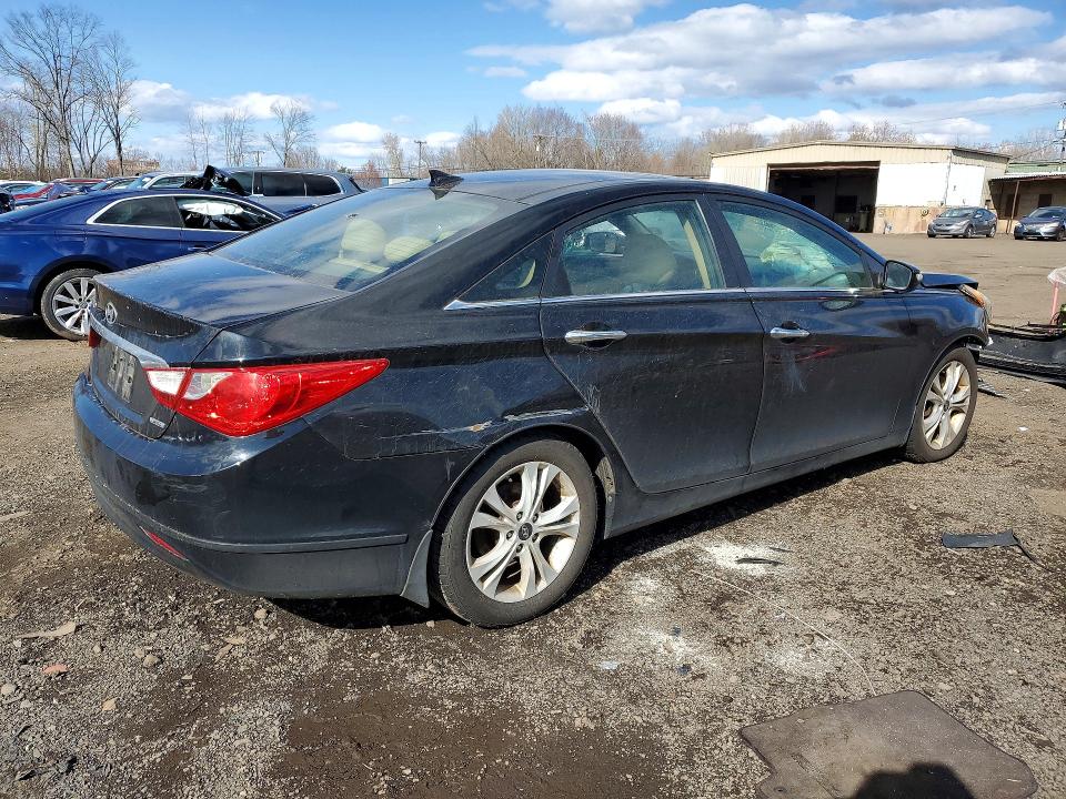 48421486 :رقم المزاد ، 5NPEC4AC6CH427056 vin ، 2012 Hyundai Sonata مزاد بيع