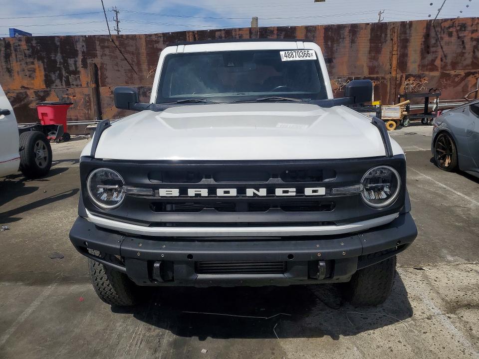 2022 Ford Bronco მანქანა იყიდება აუქციონზე, vin: 1FMDE5BH3NLB16572, აუქციონის ნომერი: 48870366