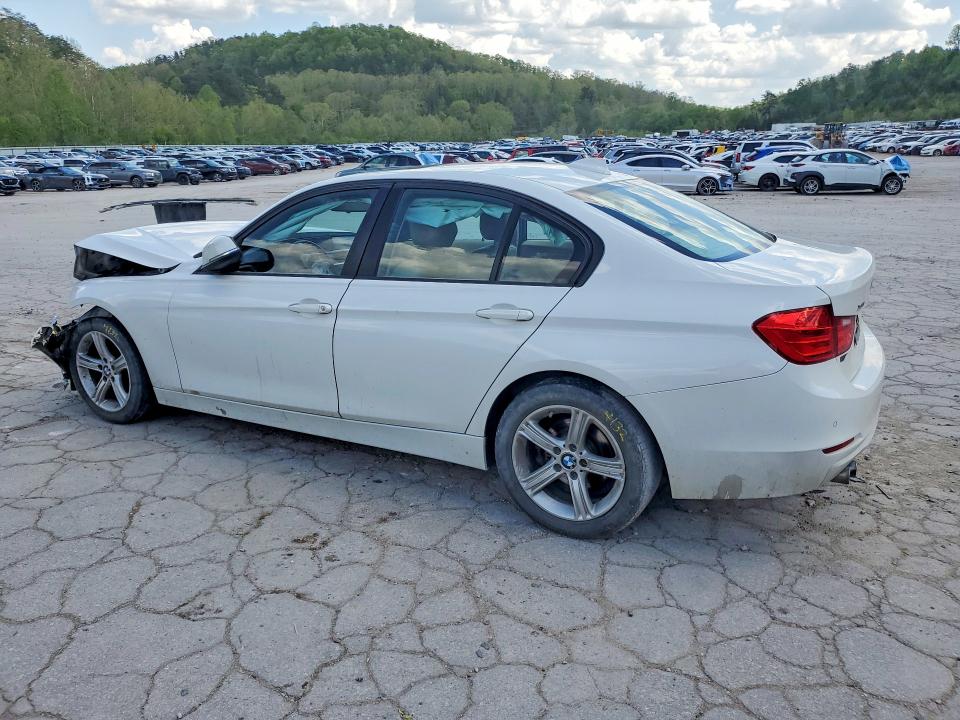 51209856 :رقم المزاد ، WBA3B3G52FNR89034 vin ، 2015 Bmw 328 مزاد بيع