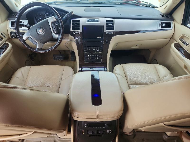 Продажа на аукционе авто 2007 Cadillac Escalade, vin: 3GYFK62817G314542, номер лота: 50071536
