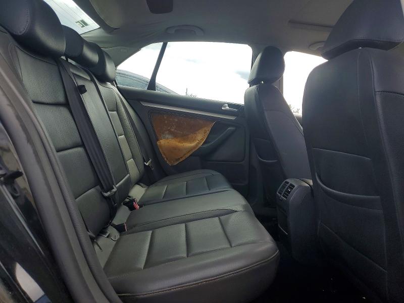49683766 :رقم المزاد ، 3VWEG71KX7M157307 vin ، 2007 Volkswagen Jetta مزاد بيع
