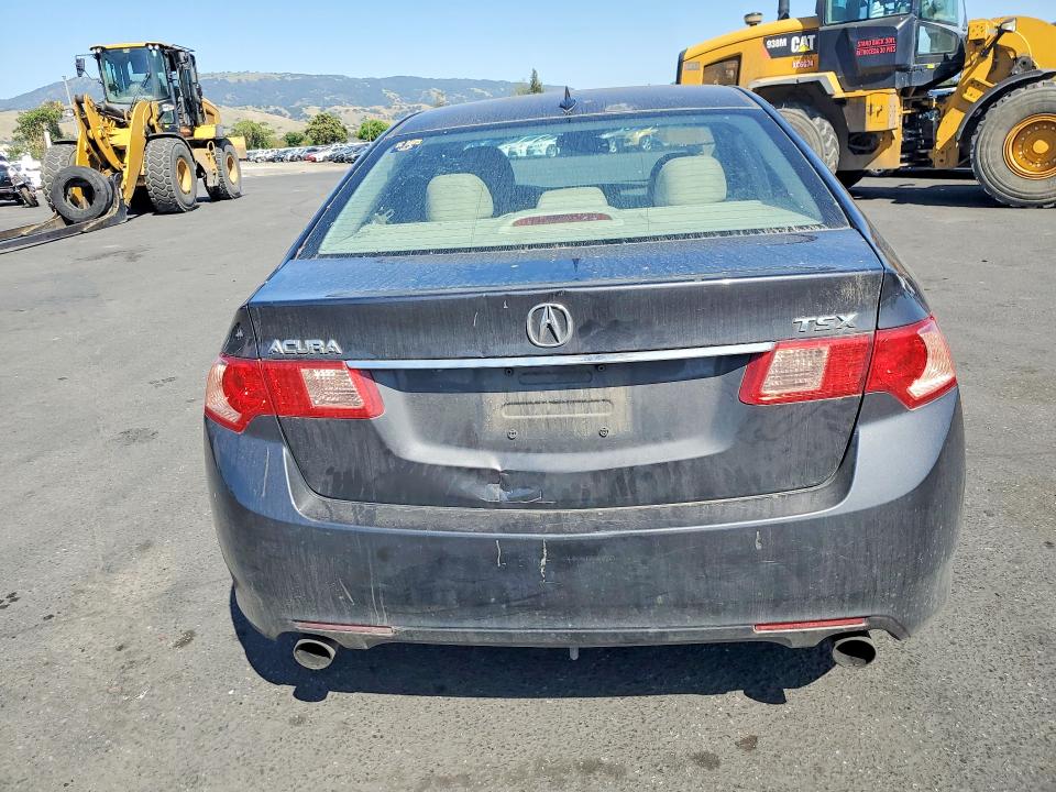 Auction sale of the 2011 Acura Tsx, vin: JH4CU2F69BC007070, lot number: 51999646