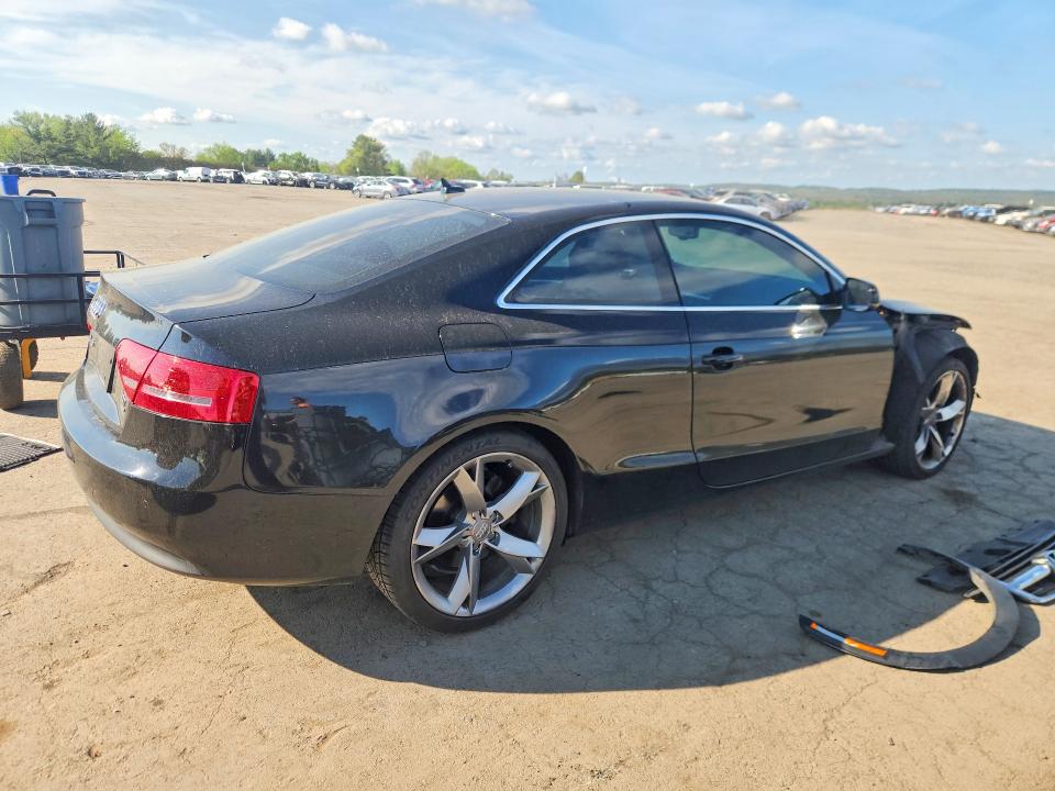 Продажа на аукционе авто 2011 Audi A5, vin: WAULFAFR8BA075756, номер лота: 50116916