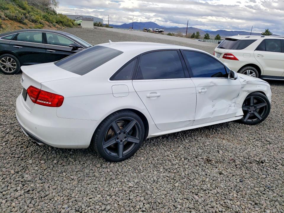 Продажа на аукционе авто 2010 Audi S4, vin: WAUBGAFL9AA115815, номер лота: 49284306
