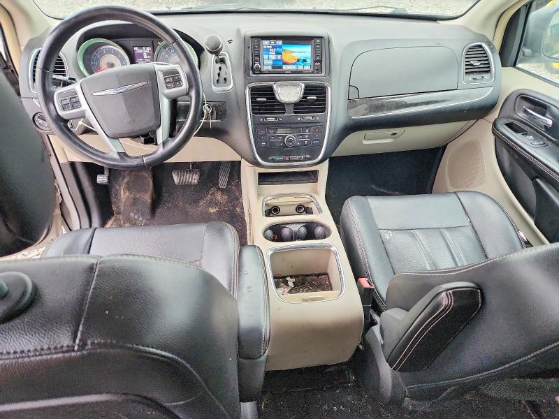 2014 Chrysler Town & Country მანქანა იყიდება აუქციონზე, vin: 2C4RC1CGXER188245, აუქციონის ნომერი: 51278086