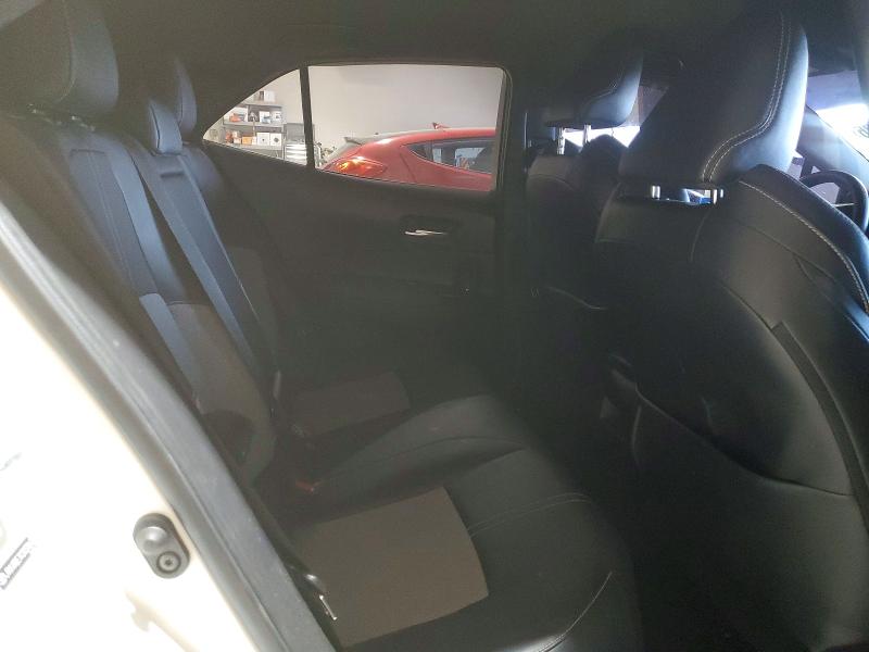 49577526 :رقم المزاد ، JTNK4RBE7K3037067 vin ، 2019 Toyota Corolla Hatchback مزاد بيع