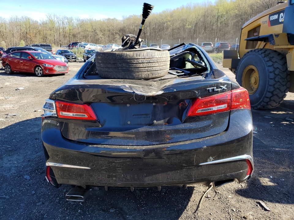 49084766 :رقم المزاد ، 19UUB2F58JA000030 vin ، 2018 Acura Tlx مزاد بيع