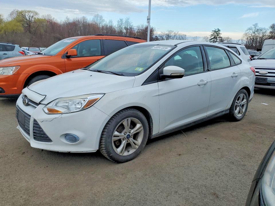 2013 Ford Focus მანქანა იყიდება აუქციონზე, vin: 1FADP3F25DL235947, აუქციონის ნომერი: 48047326