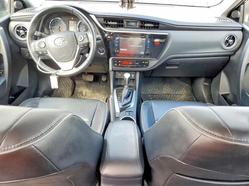 51707716 :رقم المزاد ، 2T1BURHE4JC986979 vin ، 2018 Toyota Corolla مزاد بيع