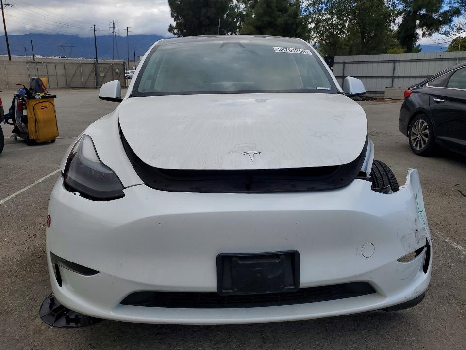 Продажа на аукционе авто 2024 Tesla Model Y, vin: 7SAYGAEE0RF984681, номер лота: 50761266