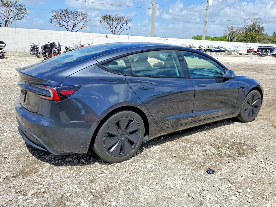 49102476 :رقم المزاد ، 5YJ3E1EA8RF762948 vin ، 2024 Tesla Model 3 مزاد بيع