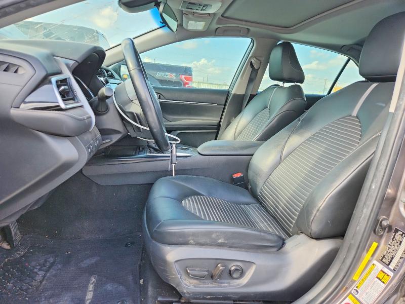 Продаж на аукціоні авто 2018 Toyota Camry, vin: 4T1B11HK8JU588592, номер лоту: 49507076