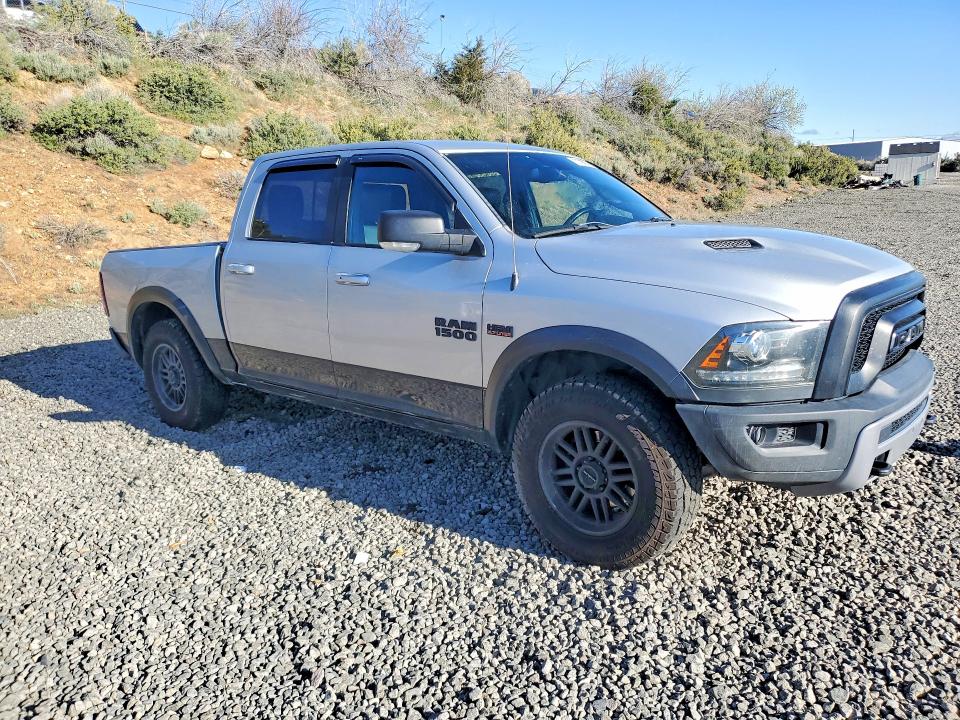 50788846 :رقم المزاد ، 1C6RR7YT2JS156252 vin ، 2018 Ram 1500 مزاد بيع