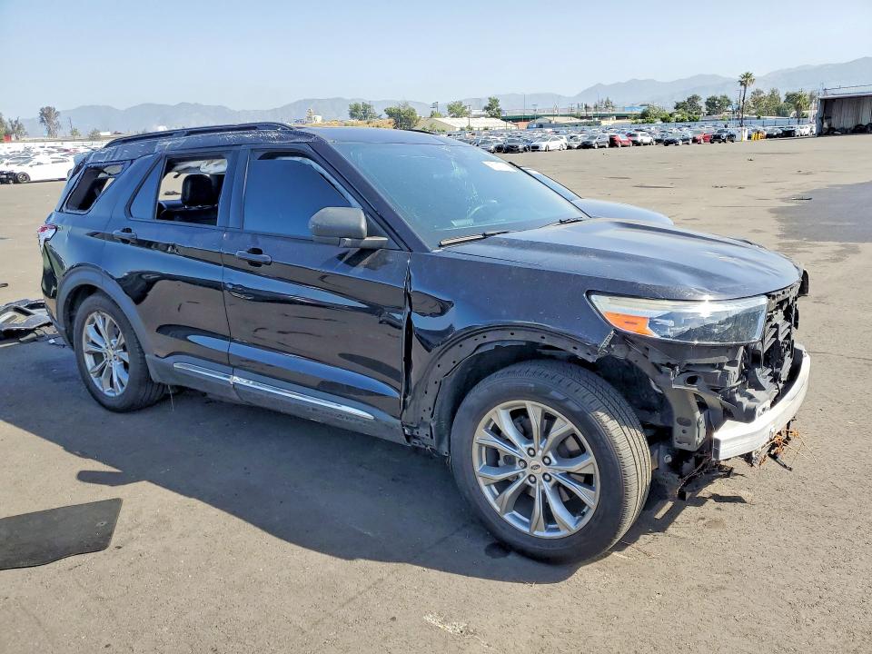 Продажа на аукционе авто 2020 Ford Explorer, vin: 1FMSK7DHXLGA70592, номер лота: 50447816