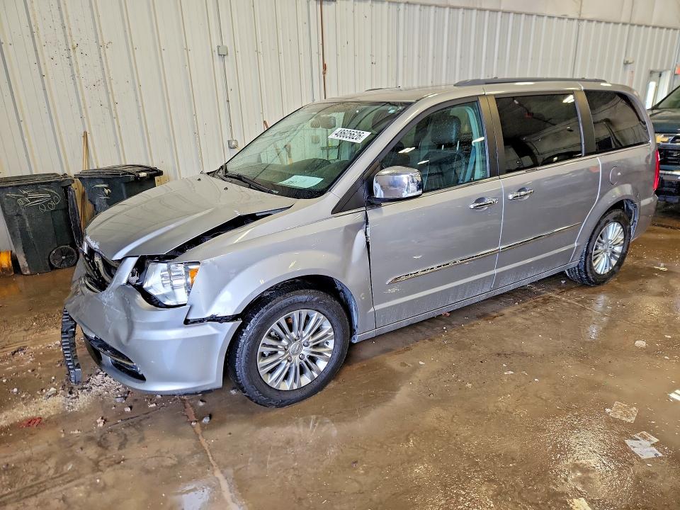 48605626 :رقم المزاد ، 2C4RC1CG7GR188366 vin ، 2016 Chrysler Town & Country مزاد بيع