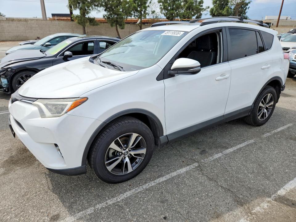 2018 Toyota Rav4 მანქანა იყიდება აუქციონზე, vin: 2T3WFREV7JW455717, აუქციონის ნომერი: 49119936