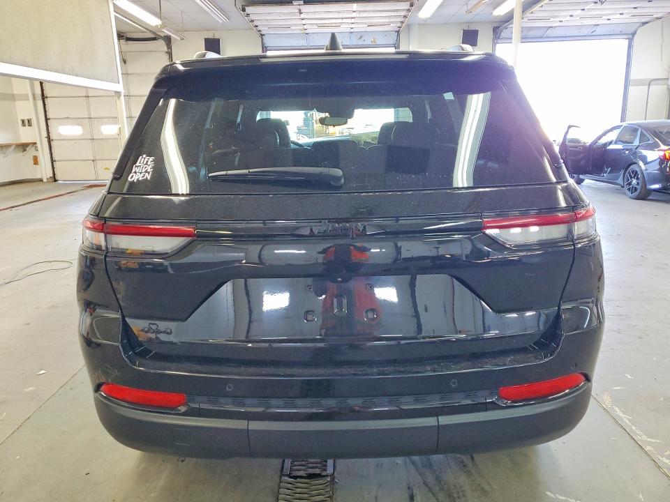 Продажа на аукционе авто 2024 Jeep Grand Cherokee, vin: 1C4RJHAGXRC150580, номер лота: 50303386