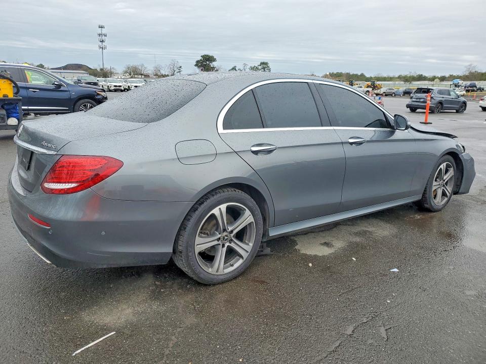 Продажа на аукционе авто 2018 Mercedes-benz E, vin: WDDZF4KB4JA443104, номер лота: 50847856