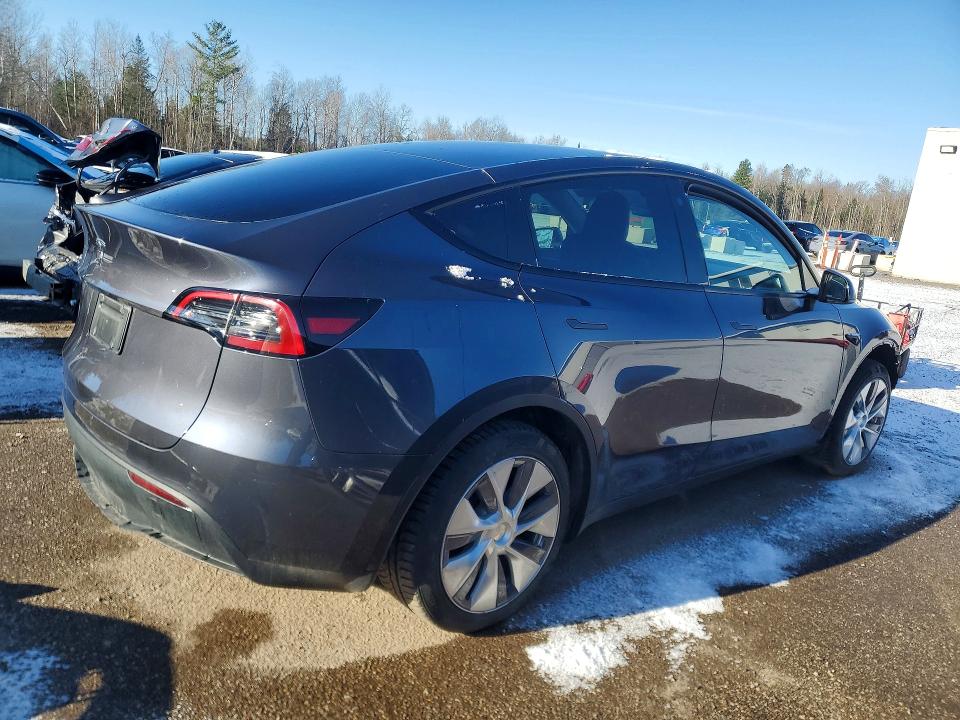 49483296 :رقم المزاد ، LRWYGDFD5PC071930 vin ، 2023 Tesla Model Y مزاد بيع