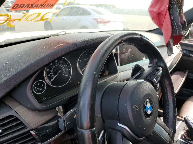 47998556 :رقم المزاد ، 5UXKR2C59H0U20500 vin ، 2017 Bmw X5 مزاد بيع