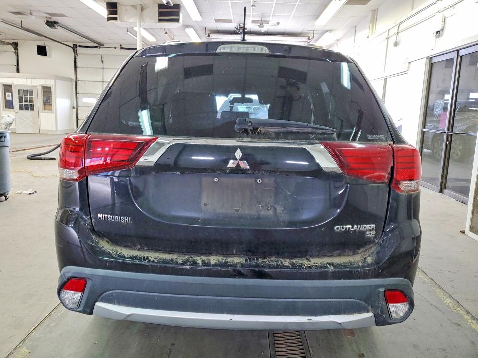 Продаж на аукціоні авто 2016 Mitsubishi Outlander, vin: JA4AZ3A3XGZ013326, номер лоту: 47816116