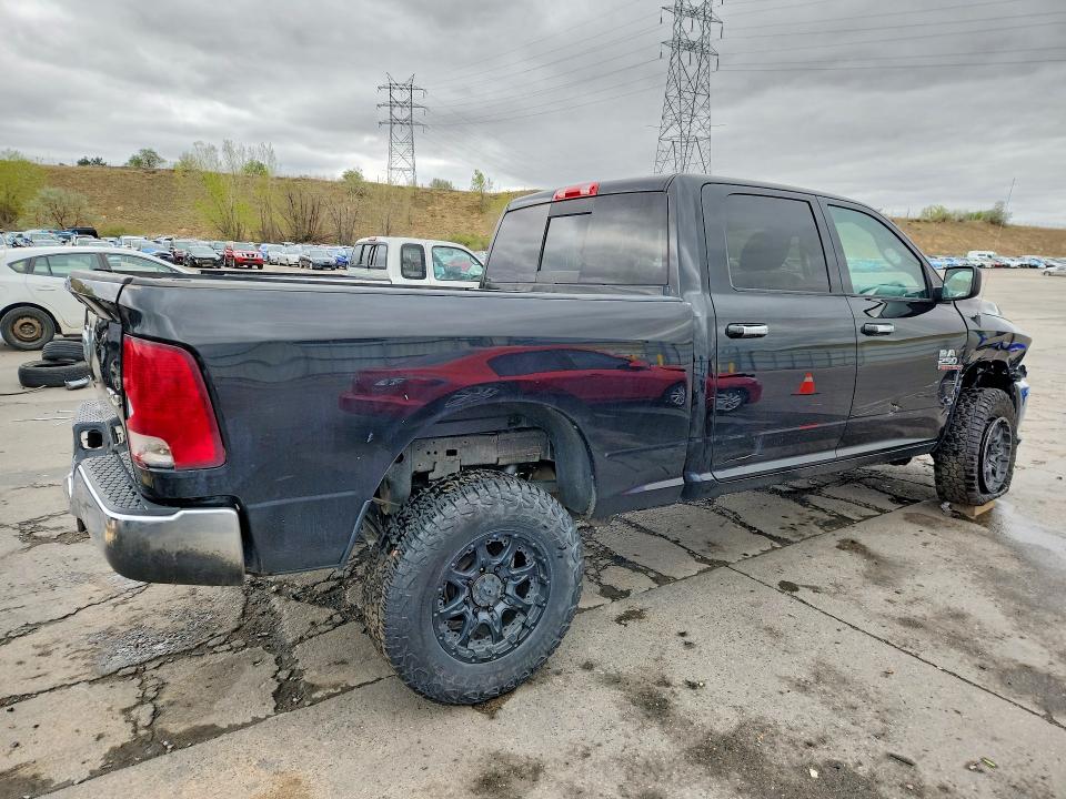 50473986 :رقم المزاد ، 3C6UR5DL4JG424908 vin ، 2018 Ram 2500 مزاد بيع