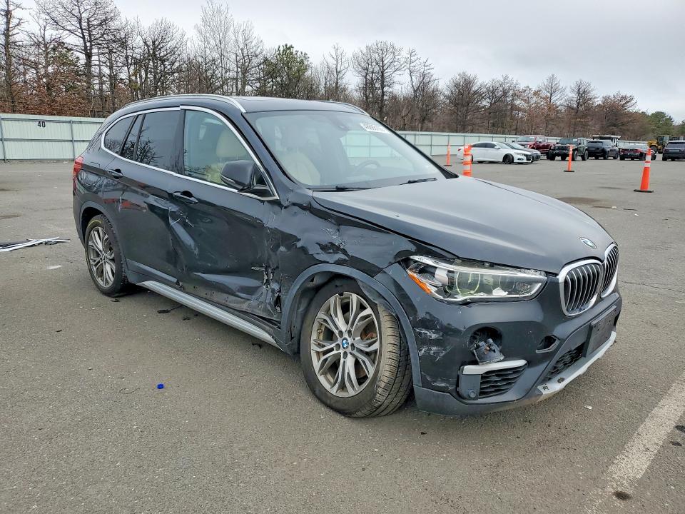 Продажа на аукционе авто 2017 Bmw X1, vin: WBXHT3C36H5F76732, номер лота: 48695106