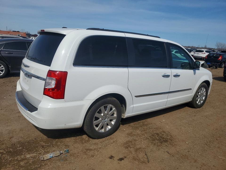 49182796 :رقم المزاد ، 2C4RC1BG4GR260836 vin ، 2016 Chrysler Town & Country مزاد بيع