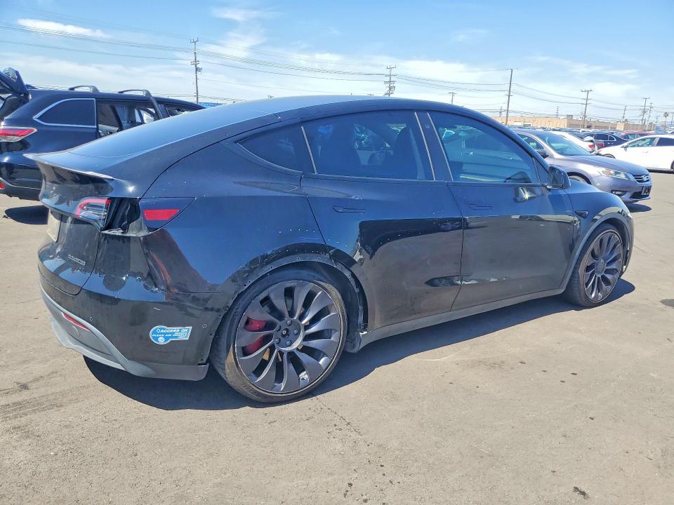 49661986 :رقم المزاد ، 5YJYGDEF8MF249012 vin ، 2021 Tesla Model Y مزاد بيع
