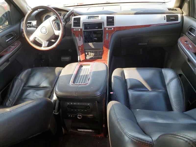 49825946 :رقم المزاد ، 1GYFK668X7R316431 vin ، 2007 Cadillac Escalade مزاد بيع