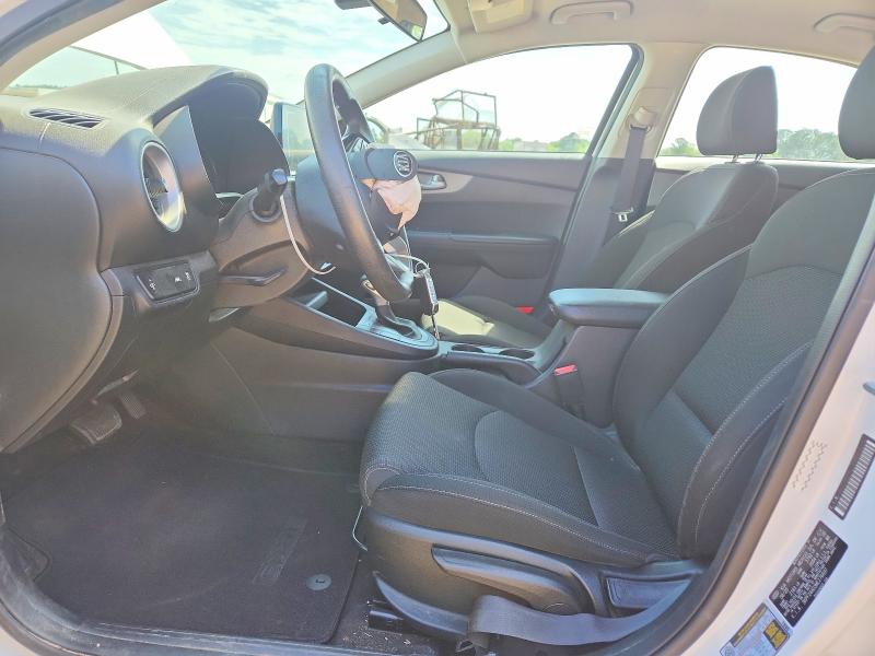 49544156 :رقم المزاد ، 3KPF24AD3ME276697 vin ، 2021 Kia Forte مزاد بيع