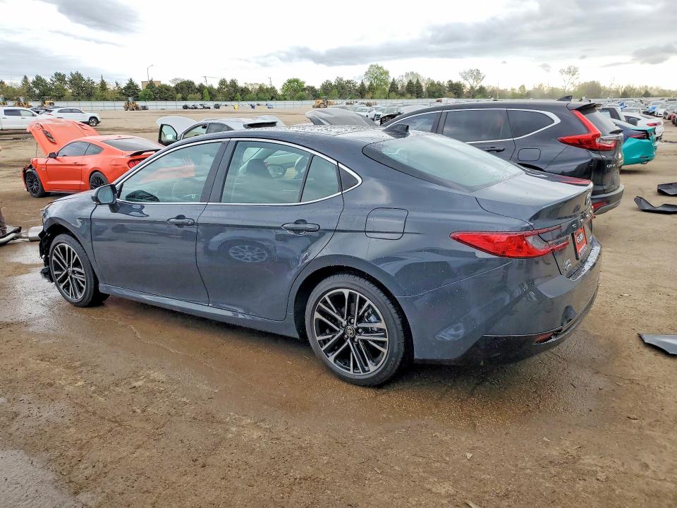 51124066 :رقم المزاد ، 4T1DBADK3TU555739 vin ، 2026 Toyota Camry مزاد بيع