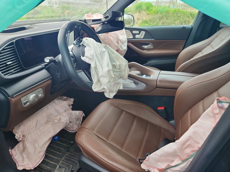 2024 Mercedes-benz Gls მანქანა იყიდება აუქციონზე, vin: 4JGFF8FEXRB250370, აუქციონის ნომერი: 50222696