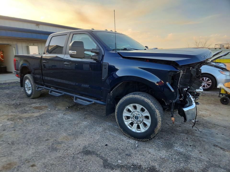 46493876 :رقم المزاد ، 1FT7W2BN4NEF99772 vin ، 2022 Ford F250 مزاد بيع