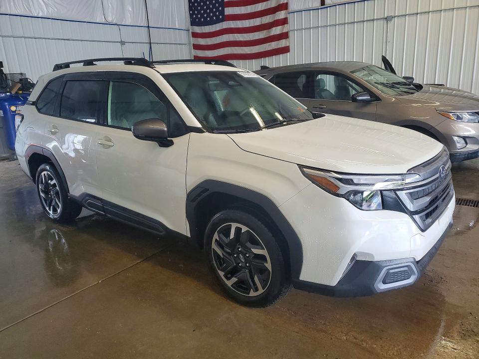 Продажа на аукционе авто 2025 Subaru Forester, vin: JF2SLDRC4SH601860, номер лота: 51433106