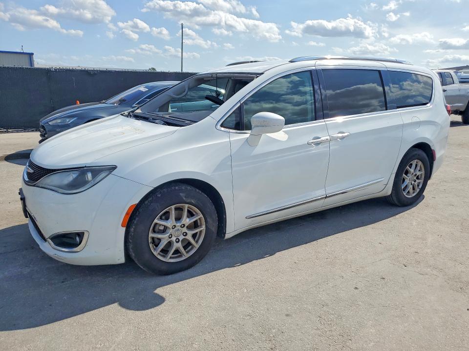 2020 Chrysler Pacifica მანქანა იყიდება აუქციონზე, vin: 2C4RC1BG7LR276152, აუქციონის ნომერი: 50079276