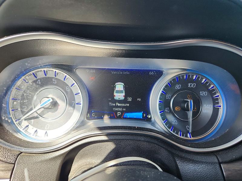 48456236 :رقم المزاد ، 2C3CCAAG6JH320592 vin ، 2018 Chrysler 300 مزاد بيع