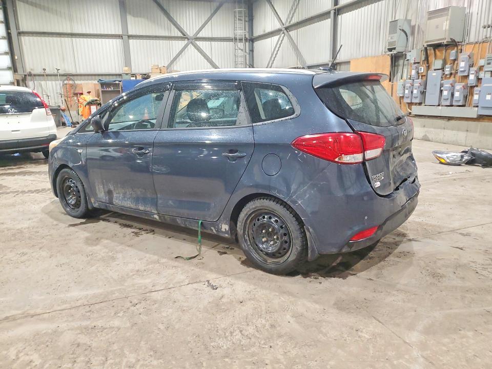 48063316 :رقم المزاد ، KNAHT8A36F7089703 vin ، 2015 Kia Rondo مزاد بيع