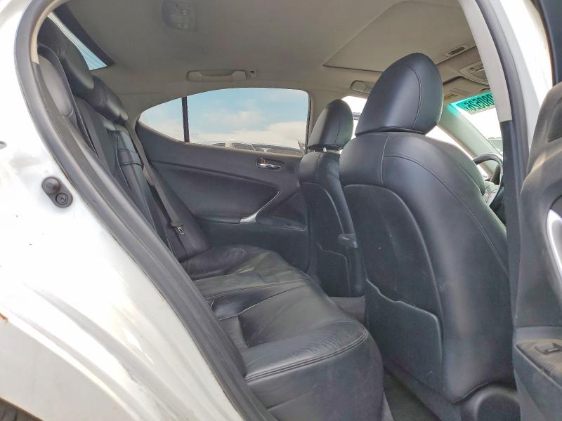 51080526 :رقم المزاد ، JTHBE262172010256 vin ، 2007 Lexus Is مزاد بيع