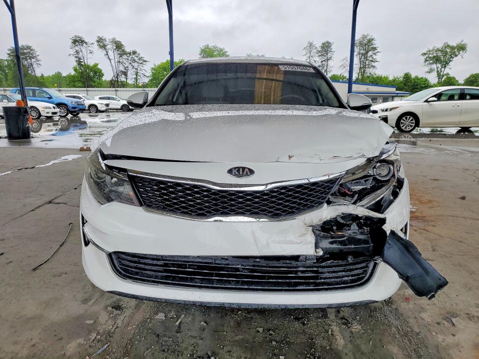 2018 Kia Optima მანქანა იყიდება აუქციონზე, vin: 5XXGT4L33JG228691, აუქციონის ნომერი: 51557046
