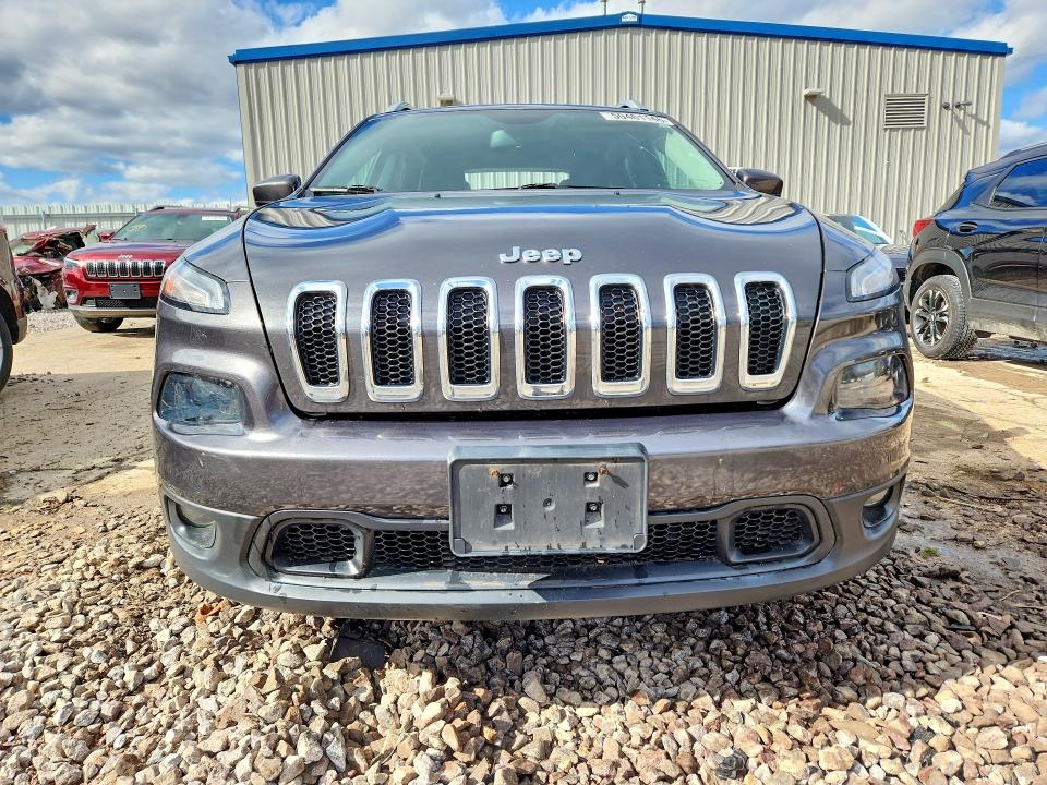 50461146 :رقم المزاد ، 1C4PJLCB4HW535576 vin ، 2017 Jeep Cherokee مزاد بيع