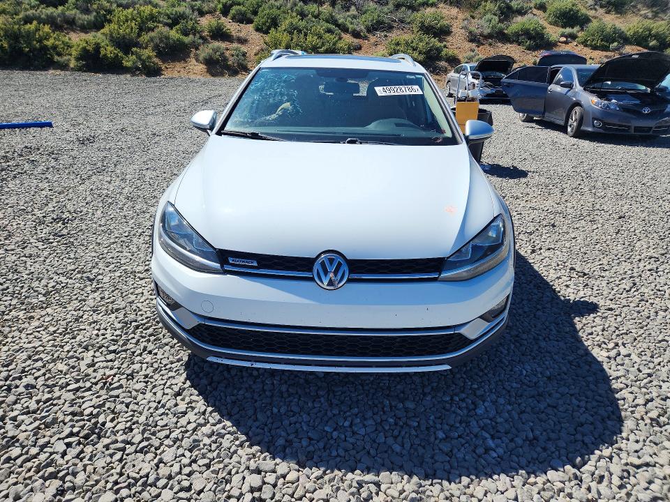 Auction sale of the 2019 Volkswagen Golf Alltrack, vin: 3VWM17AU6KM506728, lot number: 49928786