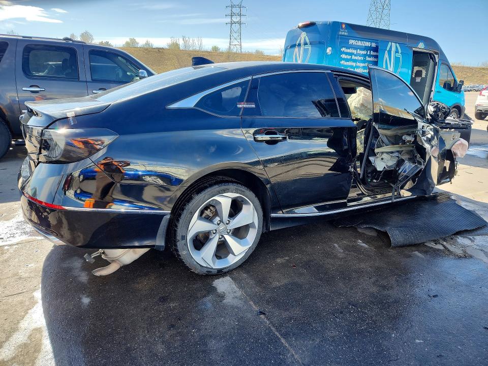 2019 Honda Accord მანქანა იყიდება აუქციონზე, vin: 1HGCV2F98KA005722, აუქციონის ნომერი: 47396446