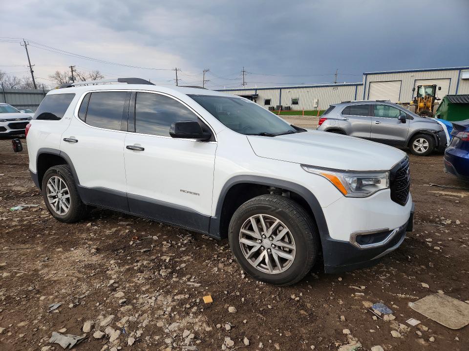 48900896 :رقم المزاد ، 1GKKNSLA5HZ326799 vin ، 2017 Gmc Acadia مزاد بيع
