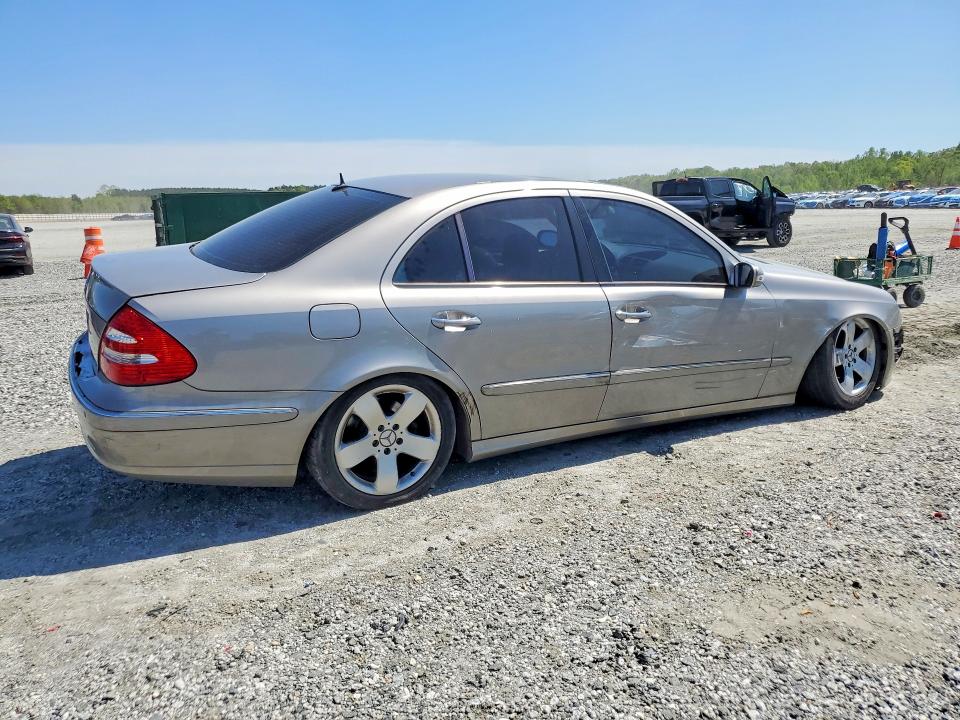 Продажа на аукционе авто 2004 Mercedes-benz E, vin: WDBUF65J34A420547, номер лота: 48443796