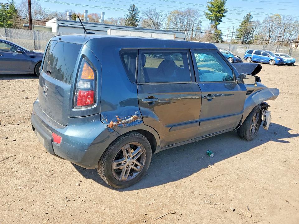 Продажа на аукционе авто 2011 Kia Soul, vin: KNDJT2A28B7332205, номер лота: 49230286