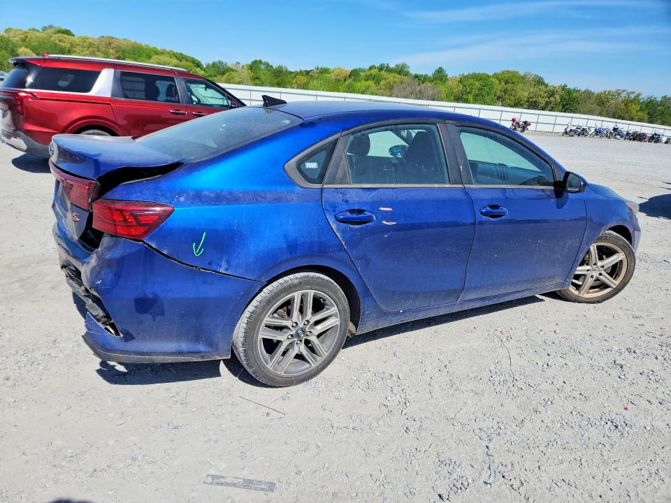 2019 Kia Forte მანქანა იყიდება აუქციონზე, vin: 3KPF34AD3KE118046, აუქციონის ნომერი: 49392466