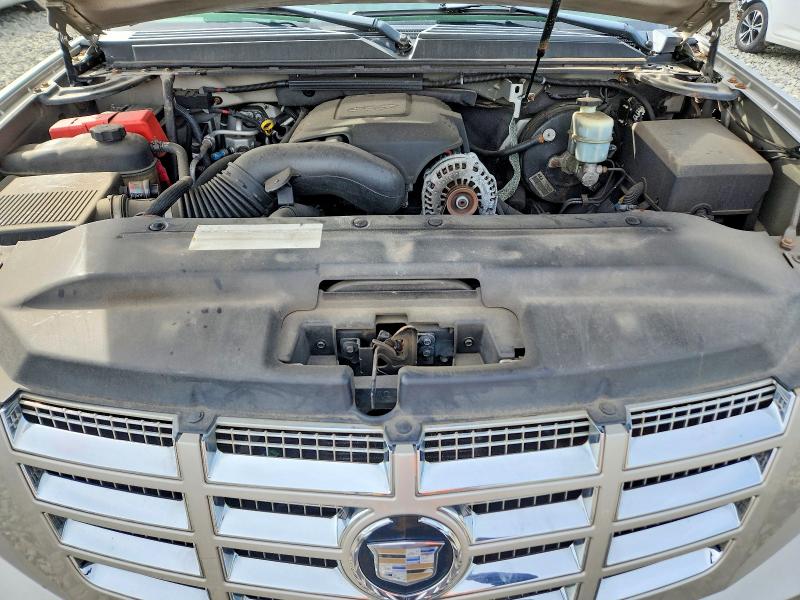 2007 Cadillac Escalade მანქანა იყიდება აუქციონზე, vin: 1GYFK63837R125325, აუქციონის ნომერი: 51703666