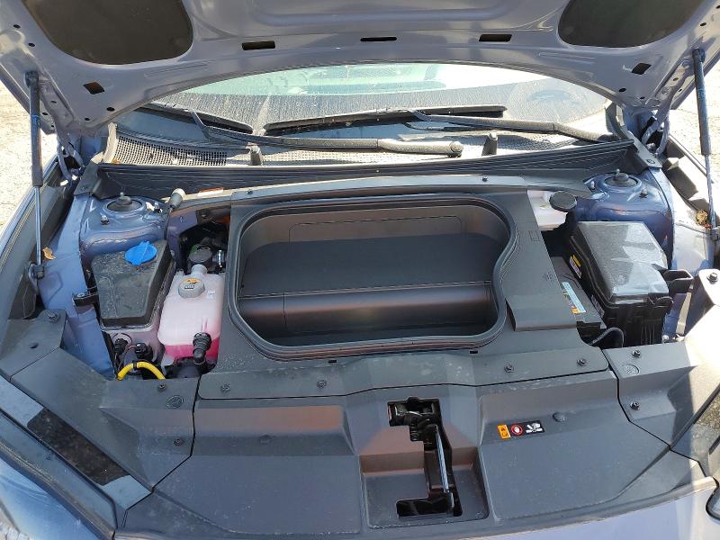 2025 Hyundai Ioniq 6 მანქანა იყიდება აუქციონზე, vin: KMHM24AA8SA116579, აუქციონის ნომერი: 49123576